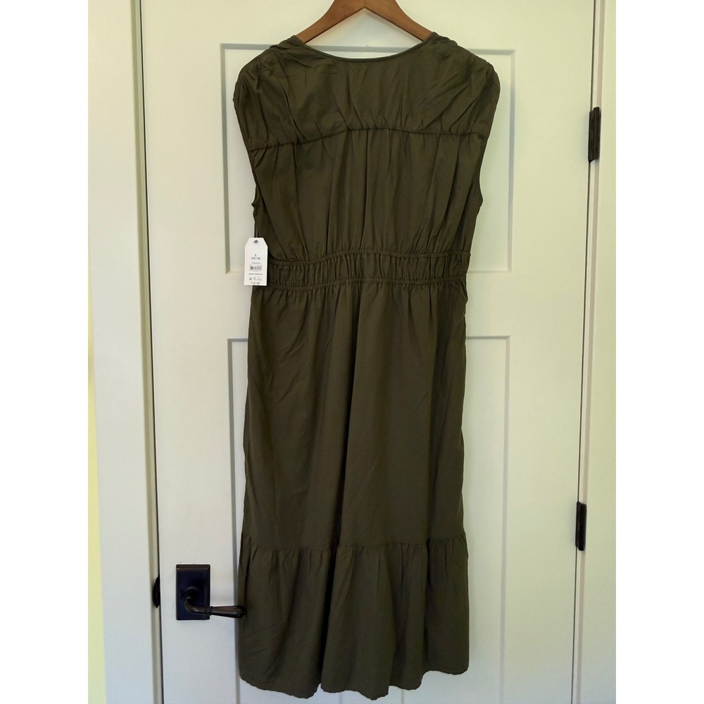 Time and Tru Womens Olive Green Smocked Waist Midi Dress L 12-14 NWT - Picture 4 of 8